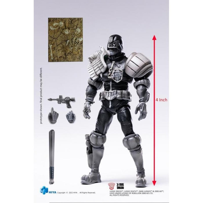 HIYA Toys Judge Dredd 1:18 scale Action Figures - Judge Dredd (Black and White)