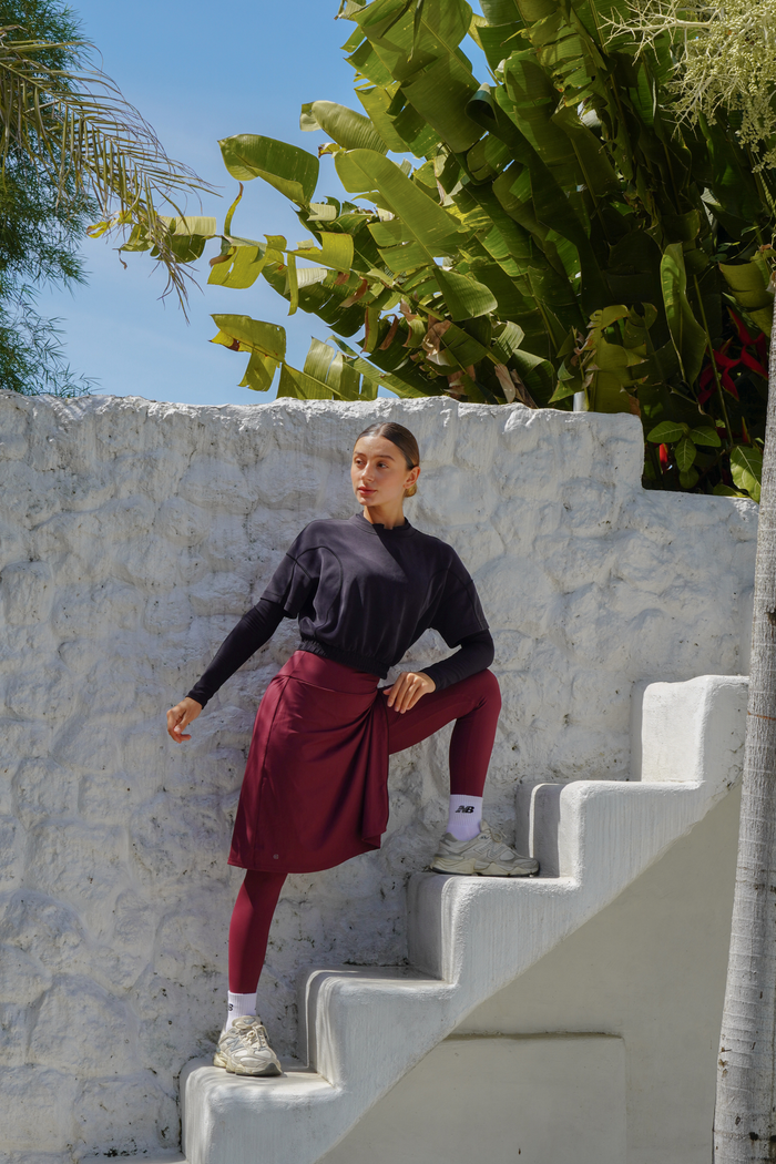Modest sport skirt with built-in leggings suitable for Jewish women and modest active lifestyles.