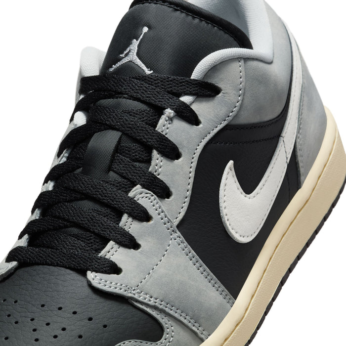 Air Jordan 1 Low SE Men's Shoes