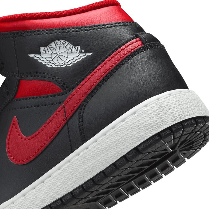 Black/Red