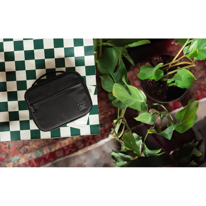 Herschel Pop Quiz Lunch Box Black color
