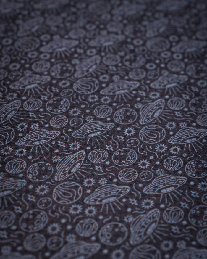 HEYDUDE - Black Hole Towel