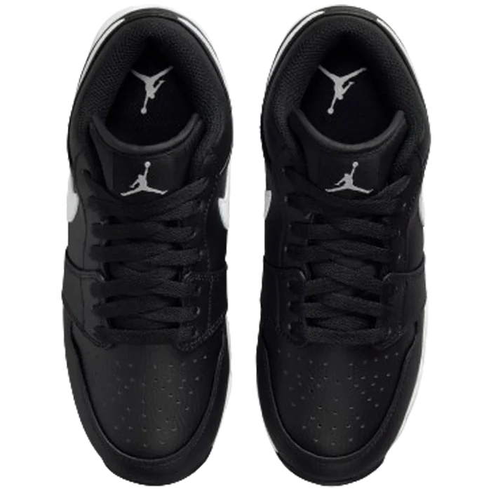 Jordan 1 Low Little/Big Kids' Cleats Black color