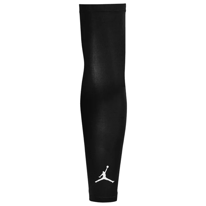 Jordan Youth Shooter Sleeves Pair Black Color.