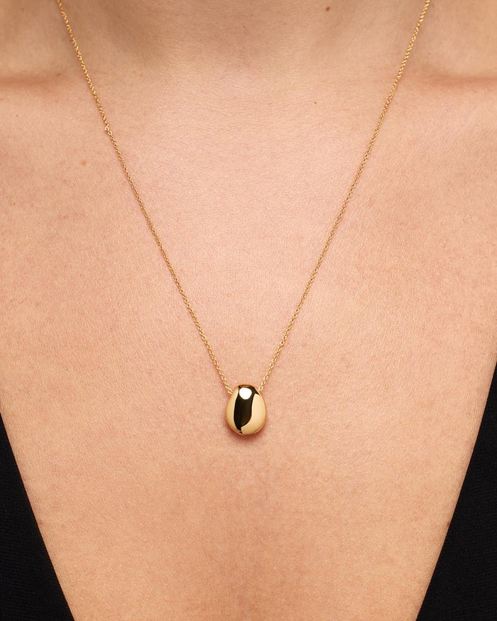 Pebble Mini Gold Pendant Necklace