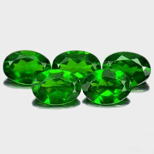 Sale!!! Natural Genuine Russian Chrome Diopside, 7x5mm Oval Faceted, VVS loose stone