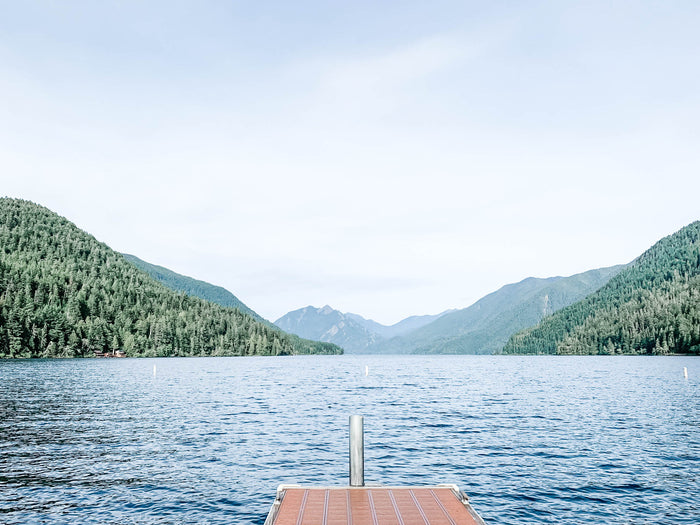 Shining Shimmering Light and Airy Mobile Lightroom Presets Pack - 5 Presets