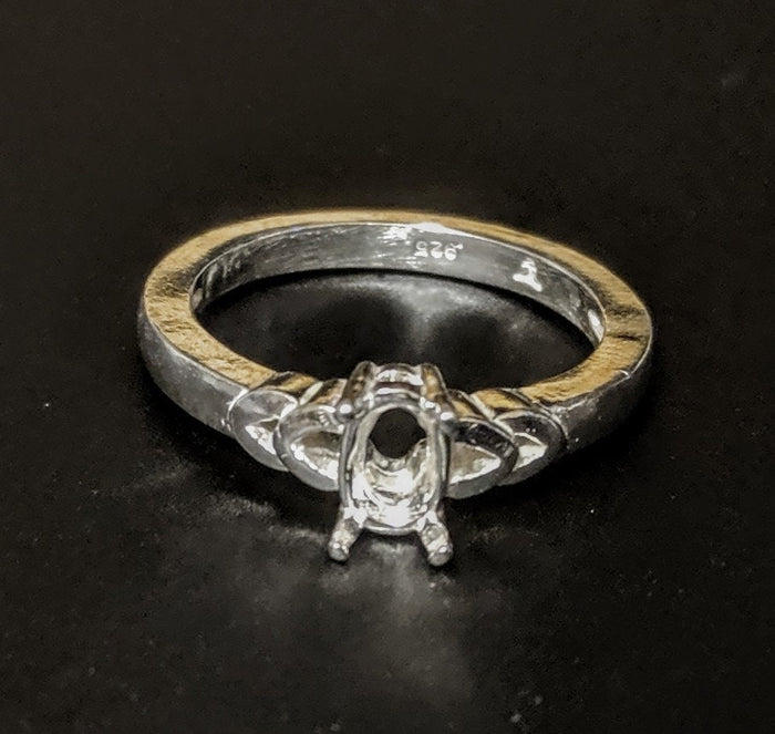 Solid Sterling Silver or 14kt Gold 7x5-20x15 Oval blank Double Vee Shank Ring setting Size 7, 163-847/143-847