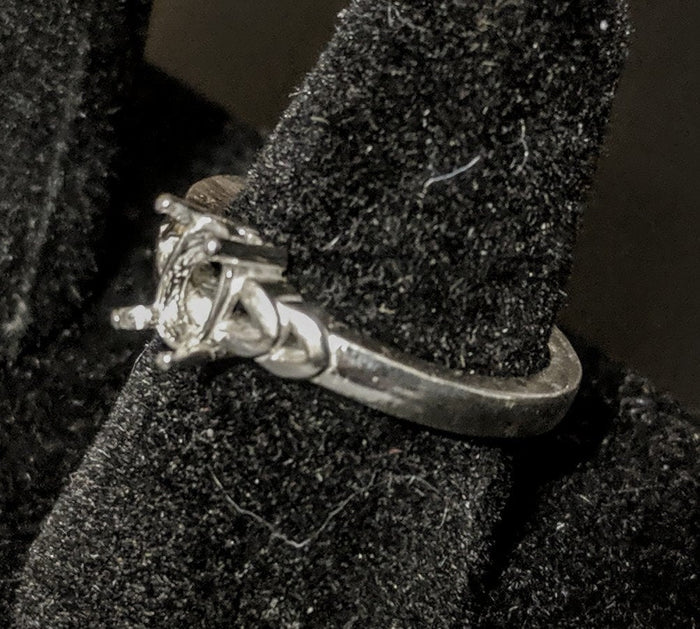 Solid Sterling Silver or 14kt Gold 7x5-20x15 Oval blank Double Vee Shank Ring setting Size 7, 163-847/143-847