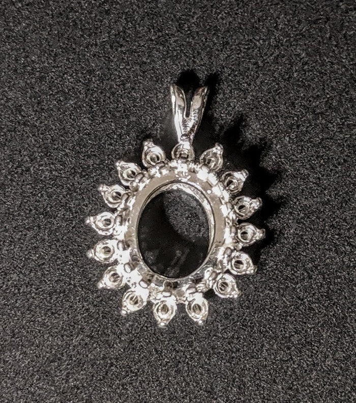 Solid Sterling Silver or 14kt Solid Gold 8x6 or 10x8mm Oval Cab (Cabochon) Cluster Pendant Setting, New, 161-656/141-656