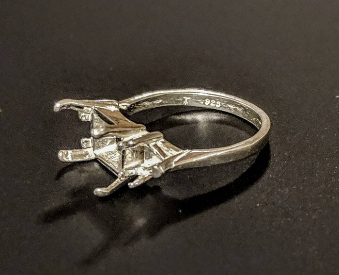 Sterling Silver or 14kt Gold 10x08 Emerald Cut Side with Tirllion Accents Pre-Notched Blank Ring Size 7 setting 163-290/143-290