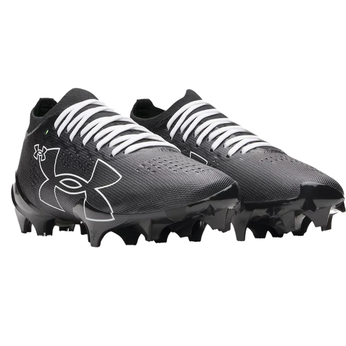 UA Men's Blur Pro Football Cleats black Color.