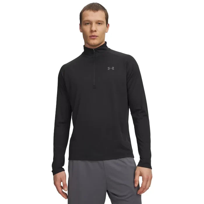 UA Men's Tech™ ½ Zip Long Sleeve Black Color.