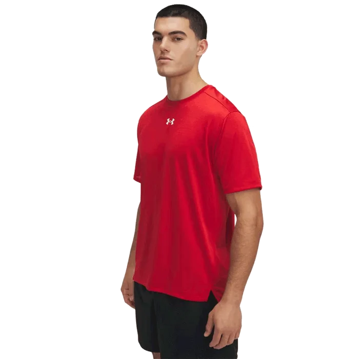 UA Men's Tech™ Vent Team  Short Sleeve Red Color