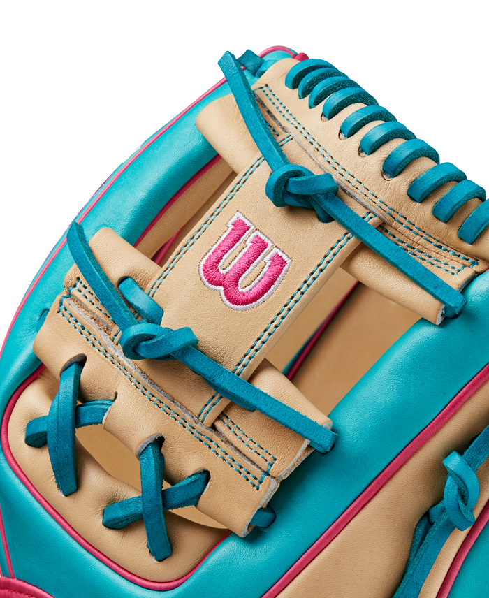 Wilson Spring 2025 A2000 1786 11.5” Infield Baseball Glove WBW102537115
