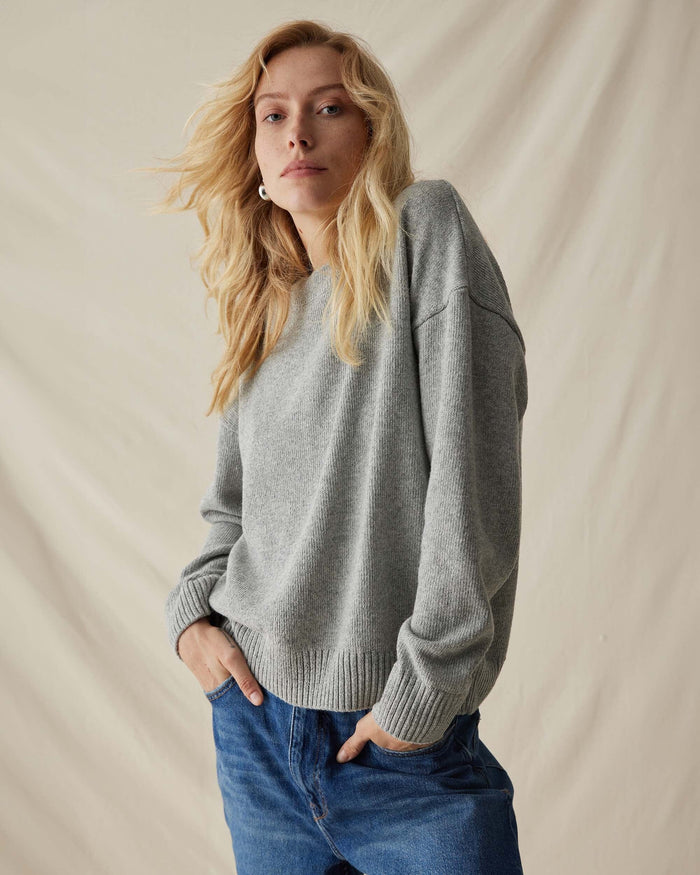 Women's Felicity Sweater in Purple Pop (Purple) | Richer Poorer