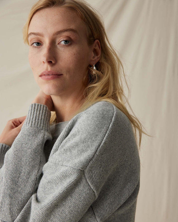 Women's Felicity Sweater in Purple Pop (Purple) | Richer Poorer