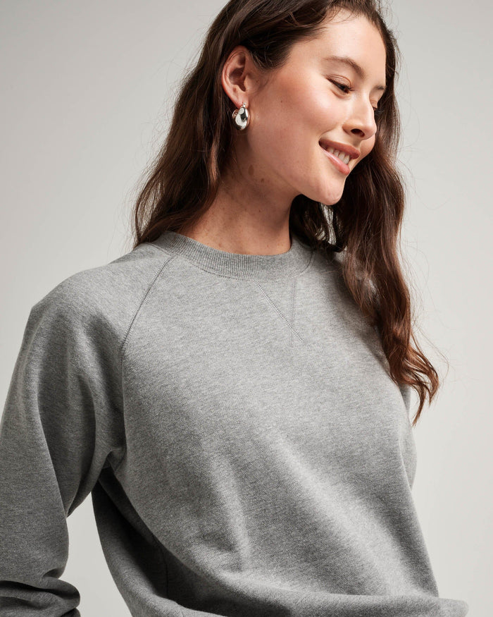 Women's Recycled Fleece Sweatshirt in Truffle (Brown) | Richer Poorer