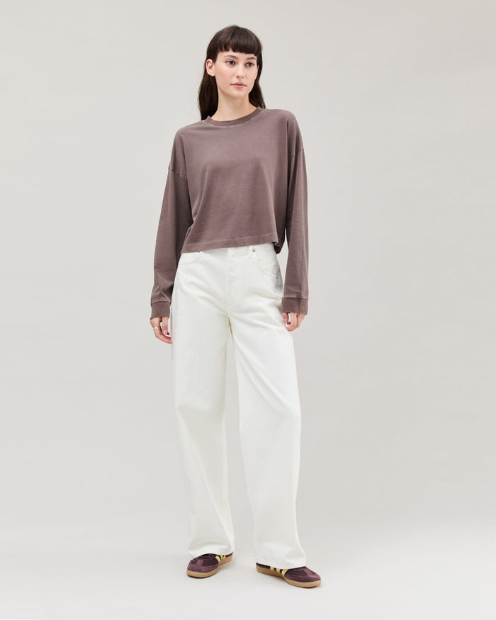 Women's Relaxed Crop Long Sleeve Tee in Stretch Limo (Black) | Richer Poorer