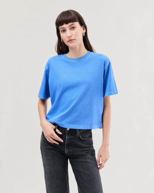 Women's Relaxed Crop Tee in Blue Steel (Blue) | Richer Poorer
