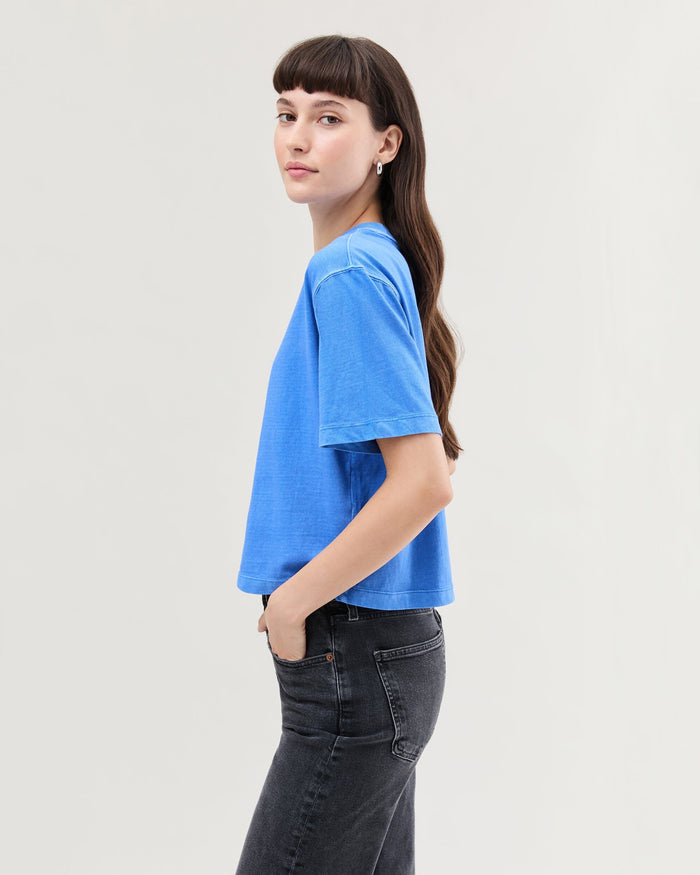 Women's Relaxed Crop Tee in Blue Steel (Blue) | Richer Poorer