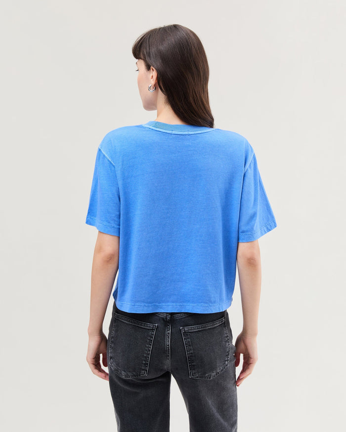 Women's Relaxed Crop Tee in Blue Steel (Blue) | Richer Poorer